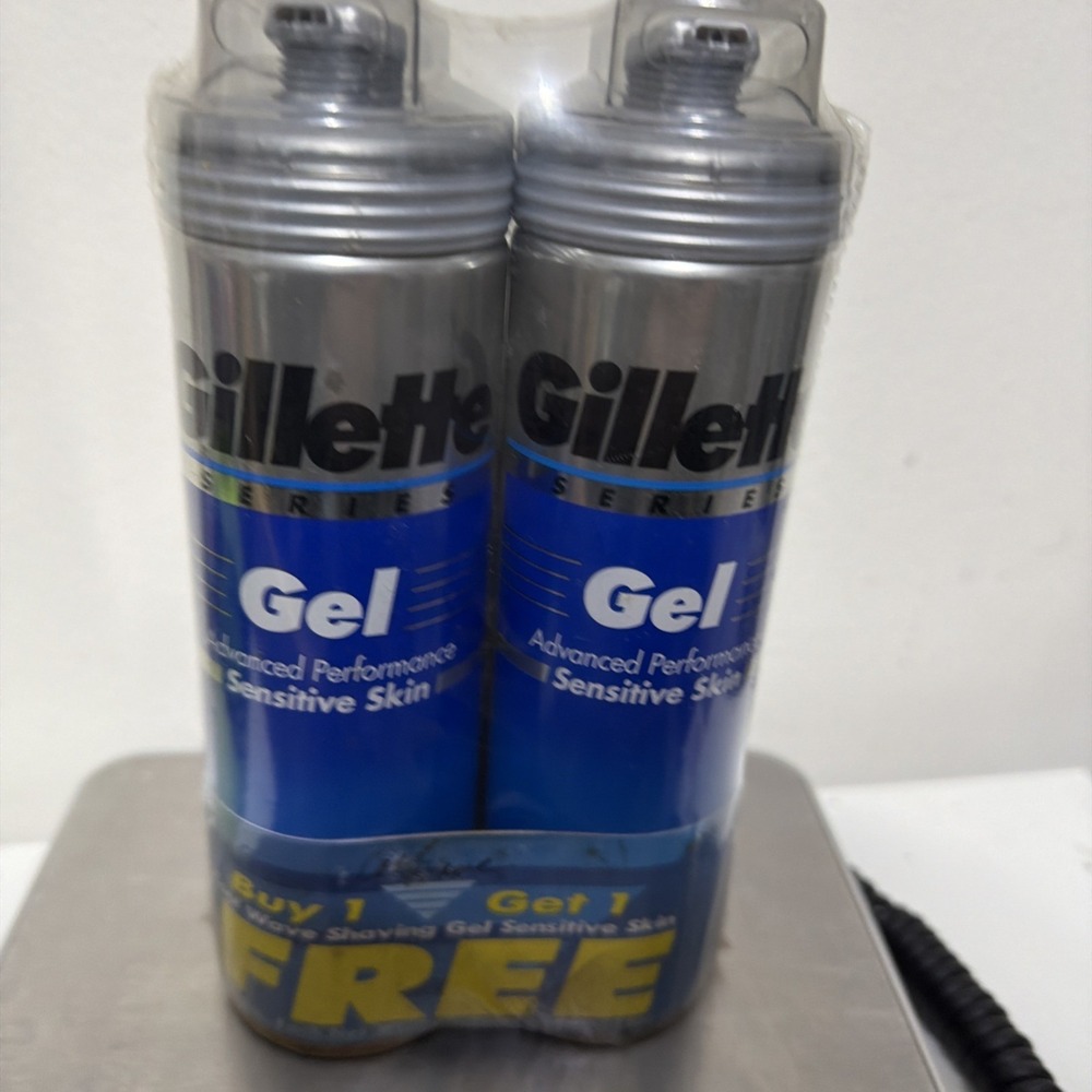 2- GILLETTE SERIES ADV PERFORMANCE SENSITIVE SKIN SHAVING GEL 7 OZ EA COOL WAVE